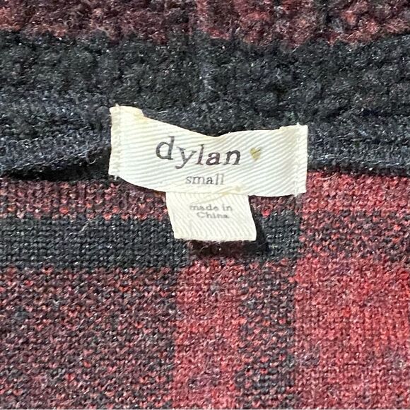 Women's dylan Red & Black Plaid Open Front Sherpa Vest Size Small - Picture 5 of 8